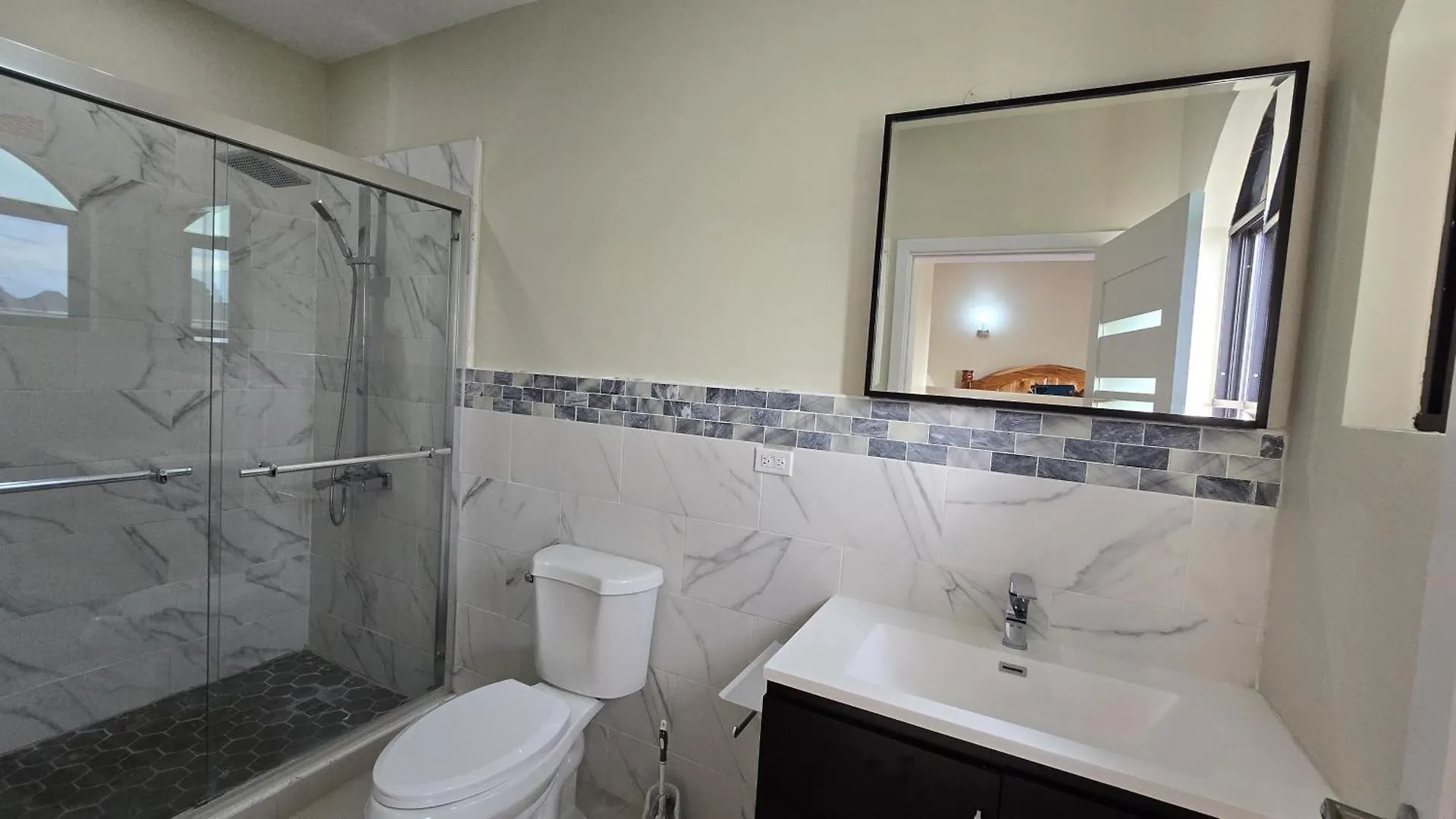 Patterson Palm Apartment #7 Montego Bay 0*,