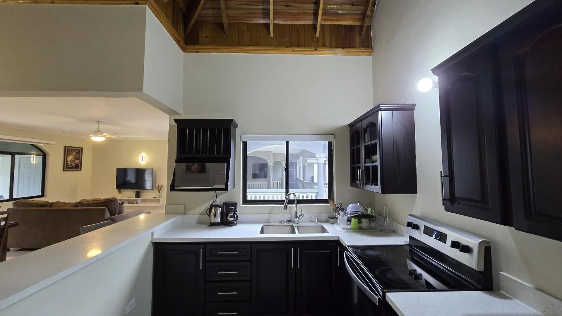 מונטגו ביי Patterson Palm Apartment #7